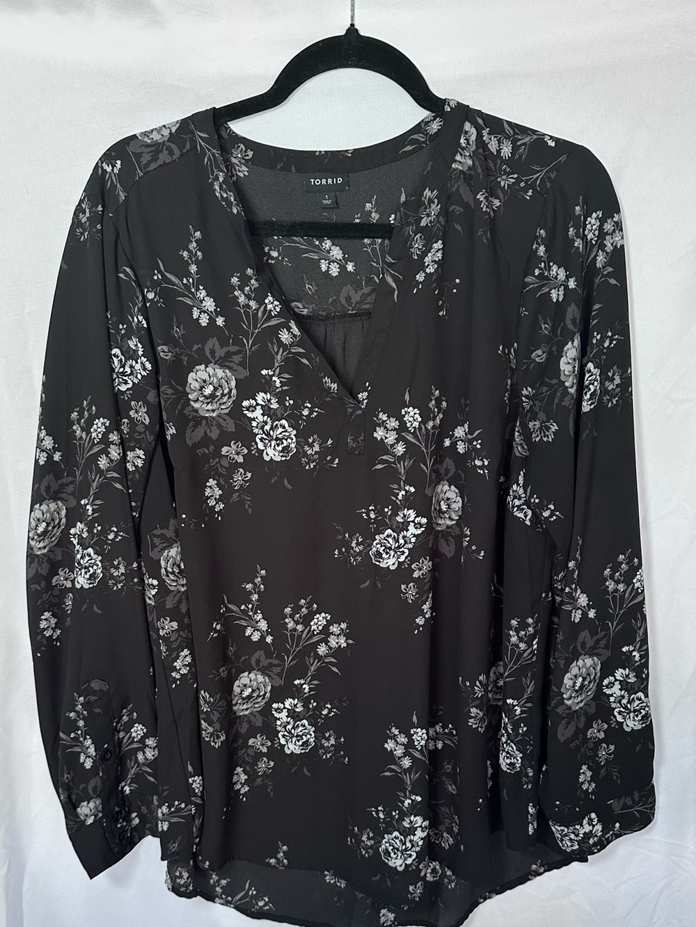 Torrid - Georgette Hi-Low Pullover Long Sleeve Blouse